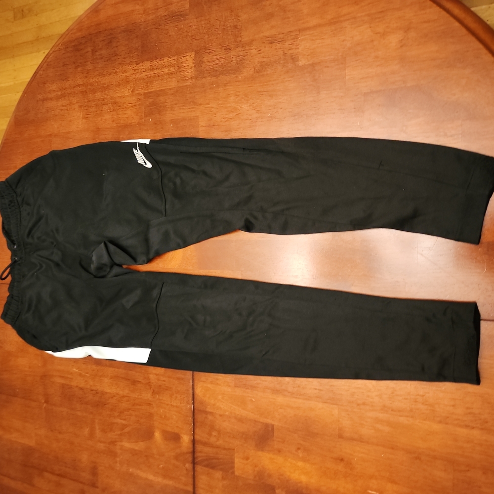 Nike joggers